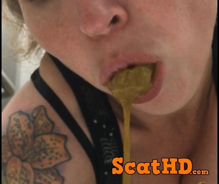Sexy Shit Sucking - FullHD Quality 1920x1080 - (Actress: Silvia 2018)