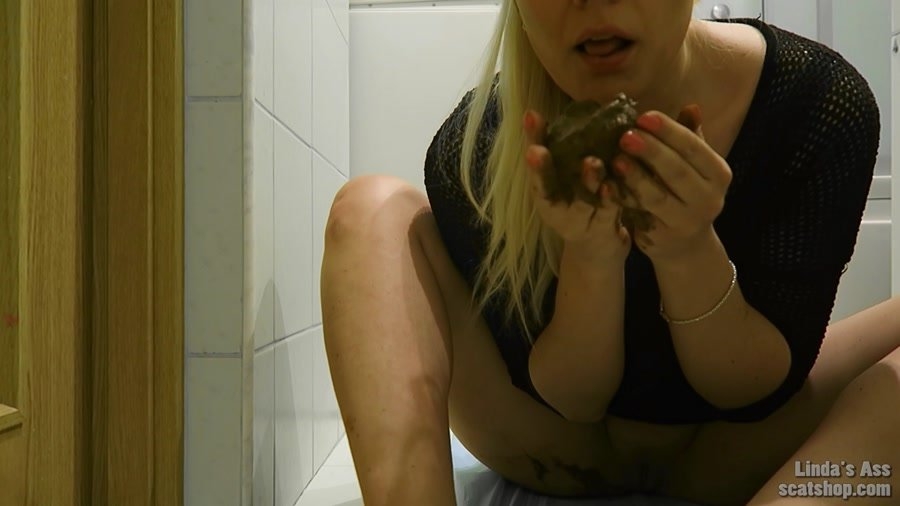 My Dirty Bathroom Games - FullHD Quality MPEG-4 Video 1920x1080 29.970 FPS 7364 kb/s - (Actress: Sexyass 2018)