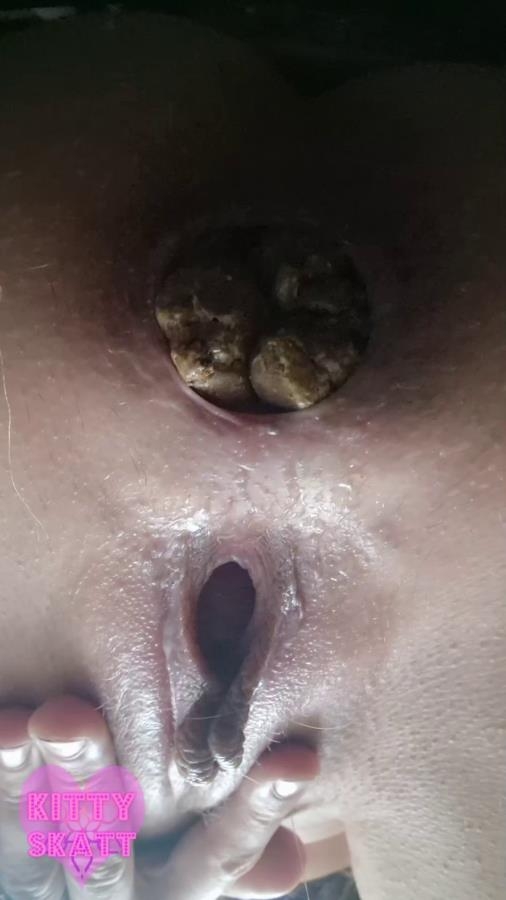 Festival Constipation - SD  - (Actress: Kitty Skatt 2025)