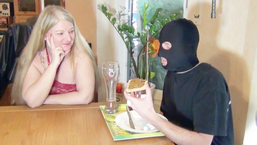 Rosellas chocolate cream bread spread for slave - HD  - (Actress: RosellaExtrem 2025)