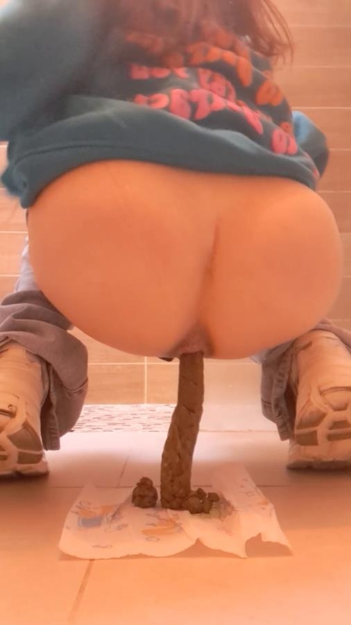FrenchetGoddess a Big Poop on a Napkin For You Slave P1 - FullHD