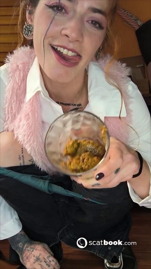 Vaso darkfans - SD  - (Actress: Mala falda 2025)