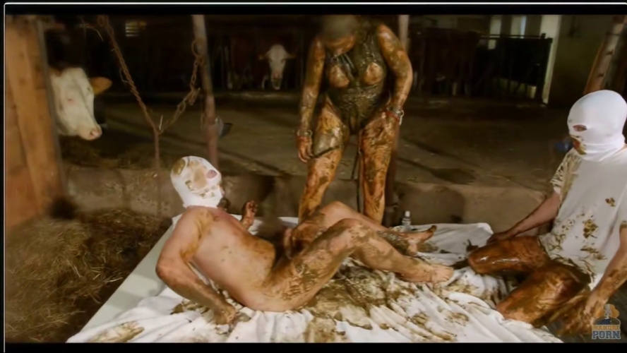 Betty's Manure Gulag Photoset - FullHD