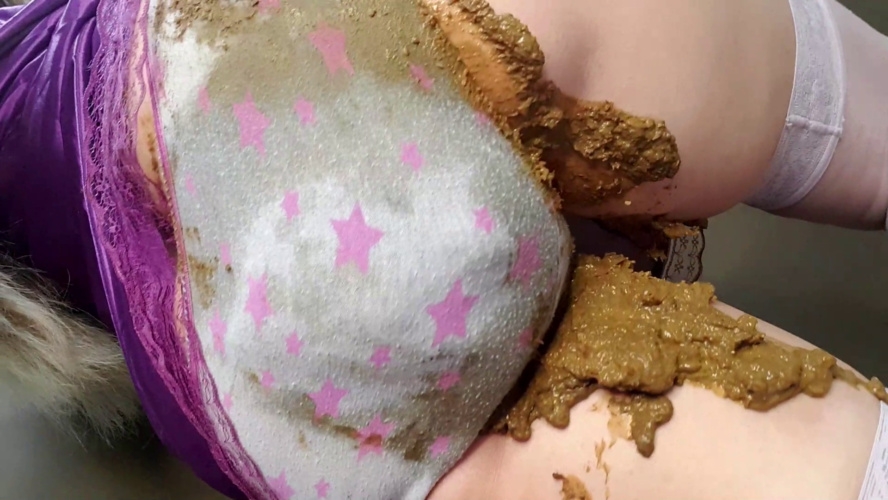 Easter Shit Messy Play - FullHD  - (Actress: thefartbabes 2026)