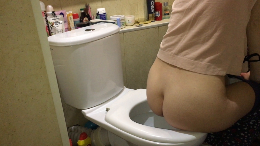 Thick piles of poops - UltraHD/4K  - (Actress: Markovna 2026)