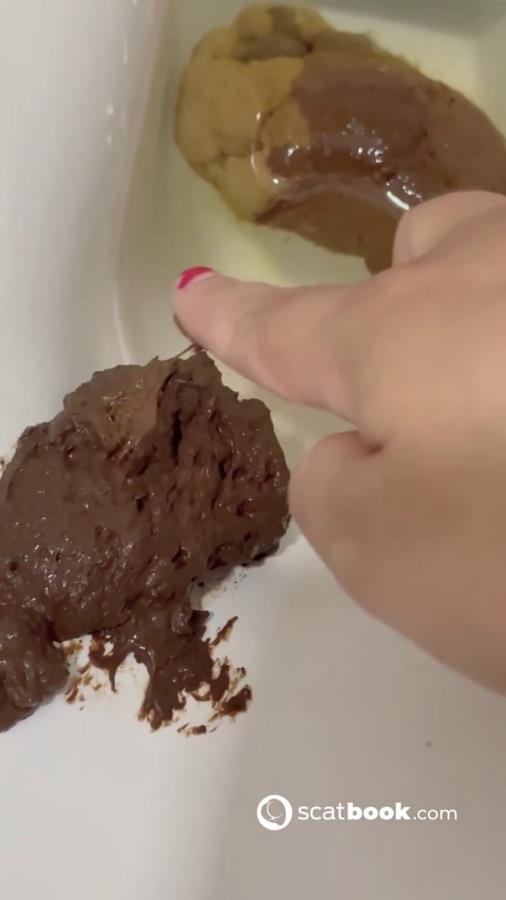 Mabel Aka Casal Fist - Enfiei O Dedo No Coco Que Fiz No Vaso - SD