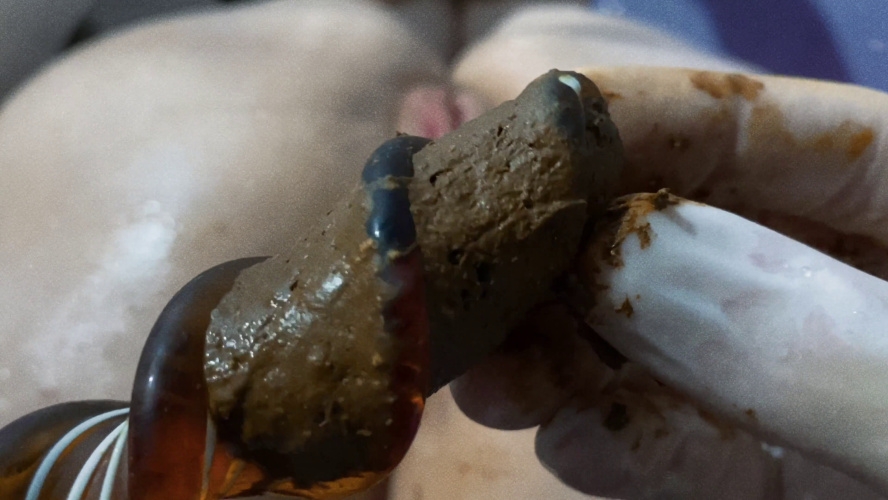 POV Scat Feeder - UltraHD/4K