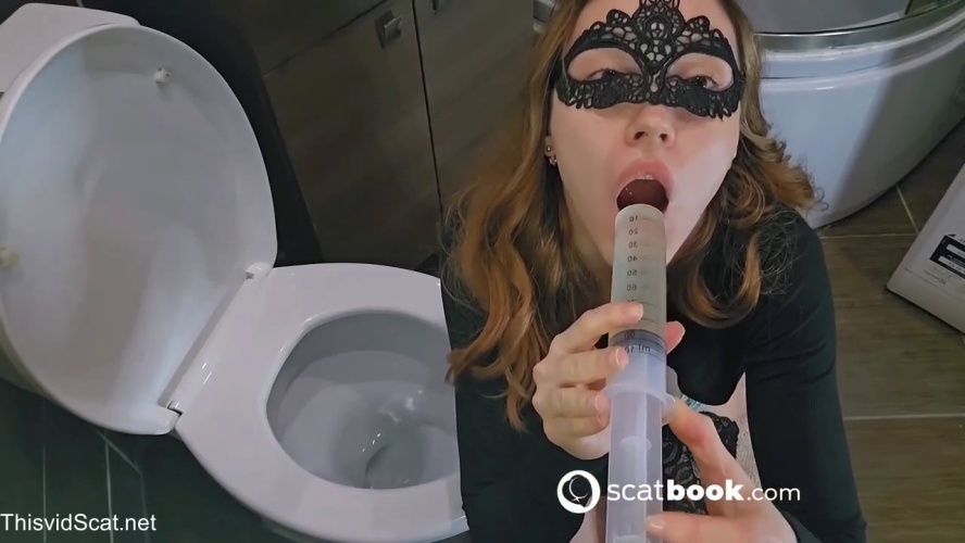 Masked Girl Miss Juicy Gulps Down Her Own Pee in a Long Piss Drinking Session. P1 - HD