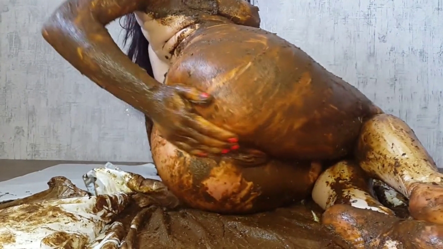 Full Body Scat Suit Of A Mega Devine Lady 00b7d7f - HD
