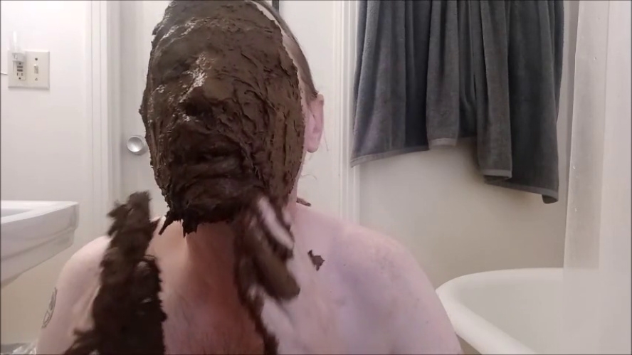 Amateur Smears Huge Shit On Face 0165edb - SD