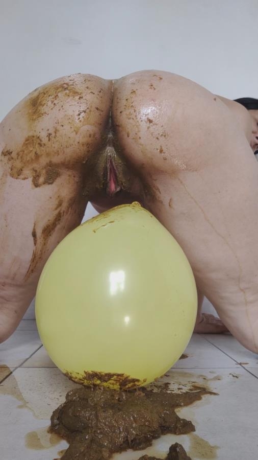 Masturbating with a balloon with shit in it! - SD  - (Actress: Amy dirty00 2026)