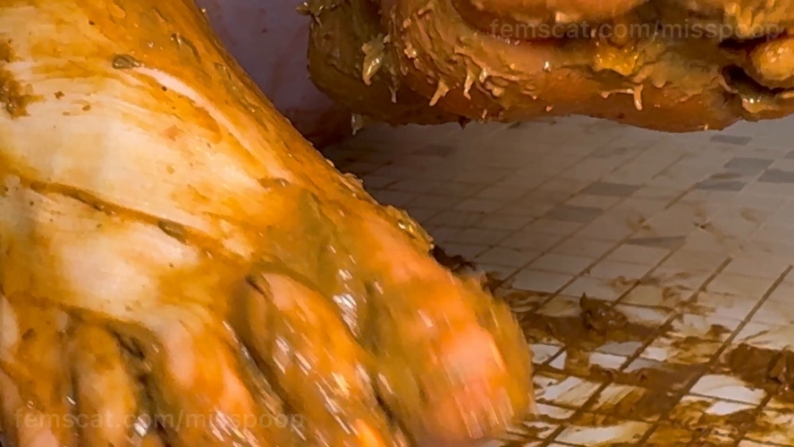 Dirty feet with poo - FullHD  - (Actress: MissPoop 2026)
